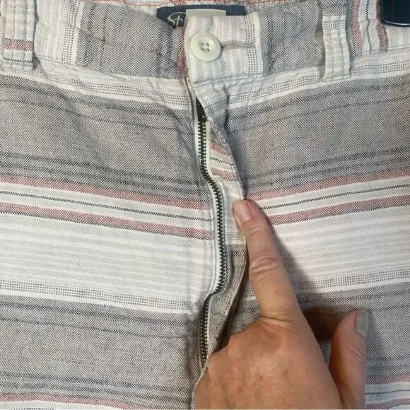 St John's Bay Linen Blend Striped Shorts Size 38 - Picture 6 of 11
